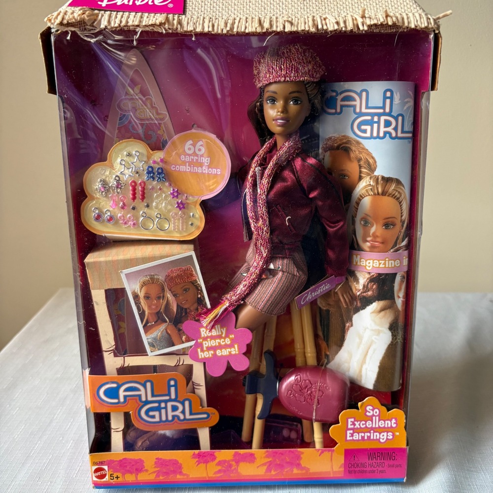 Barbie Cali Girl Christie Doll 2004 Mattel B5767 Pierced Ears 66 Earrings NIB
